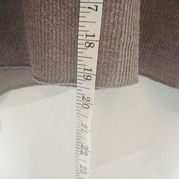 Urban Outfitters Jax Oversized Cropped Ribbed Sweatshirt Gray Sz Large - Picture 2 of 10